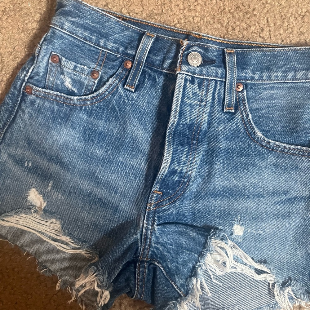 Levi’s 501 shorts